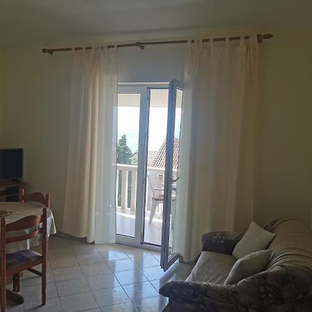 Apartments Dani Bol Luaran gambar